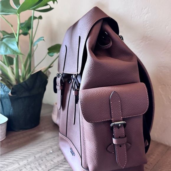 Coach backpack - Picture 3 of 6